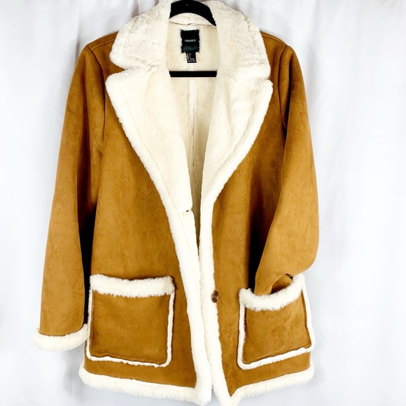 ❗️SOLD❗️ Forever 21 Suede & Faux Fur Jacket - Picture 6 of 8